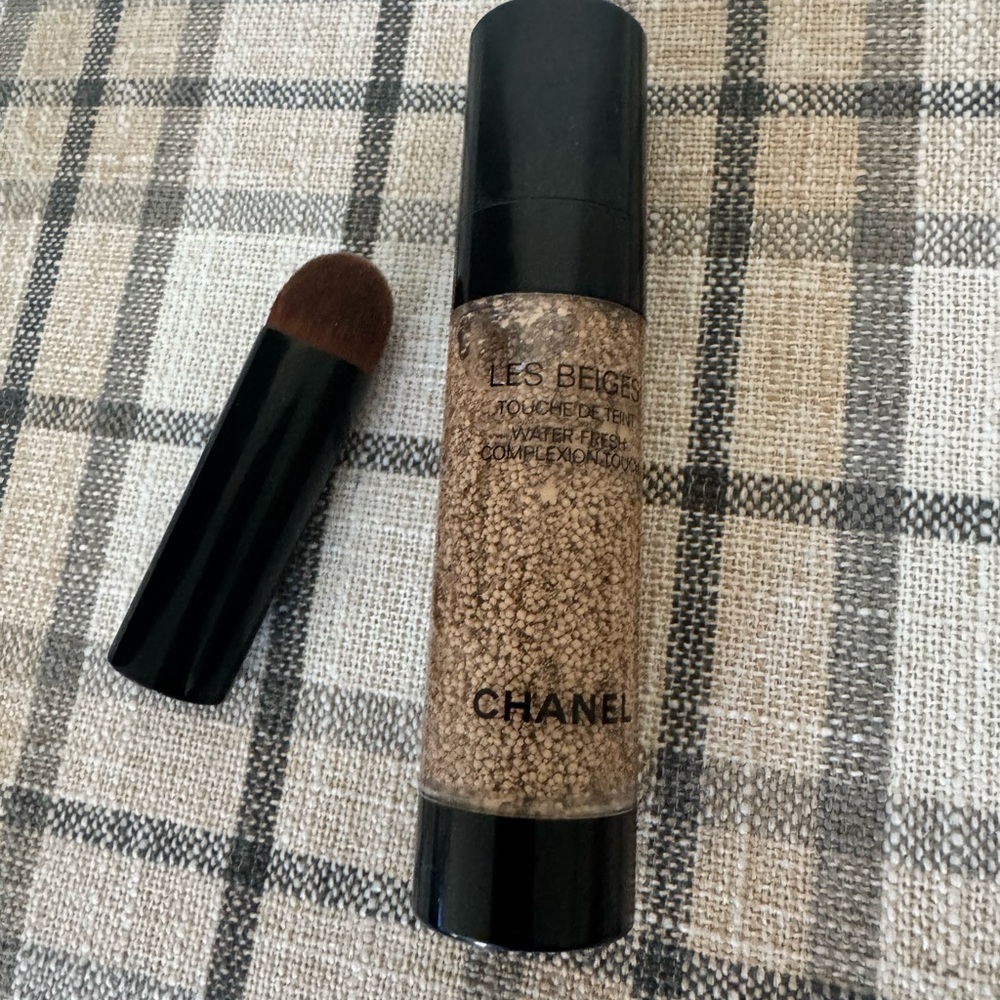 Chanel Les Beiges Water-Fresh Tint BD21